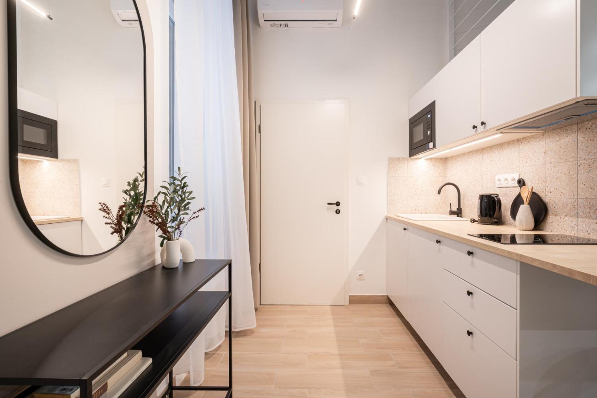 Kl35 - Boutique Apartments, Location By Bqa * Budapest